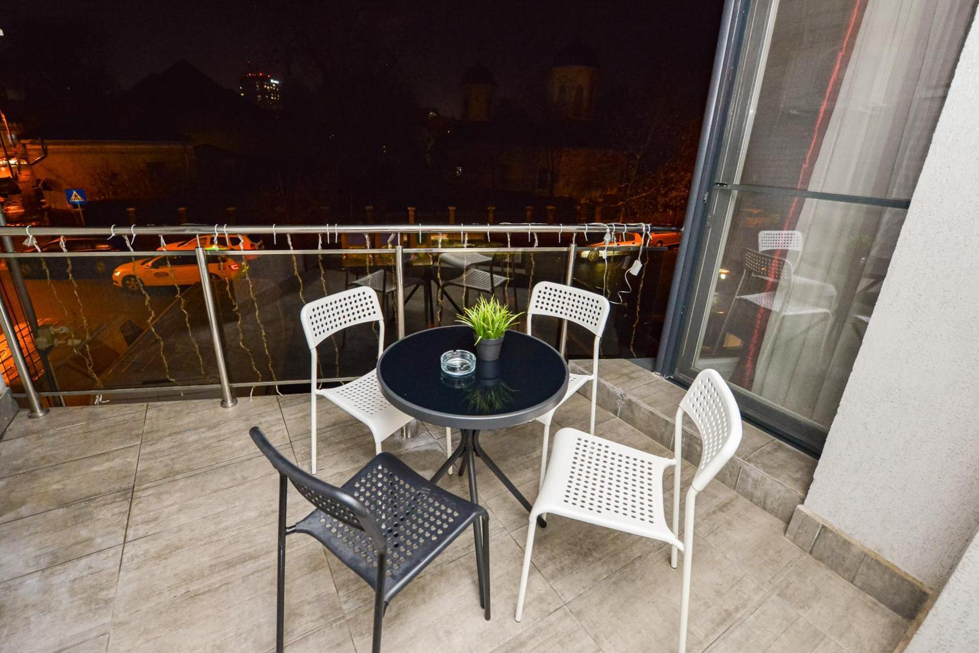 Shabbat Apartments Bukarest Exterior foto